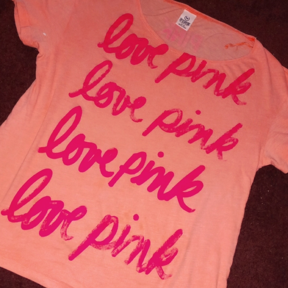 VS PINK LOGO TEE